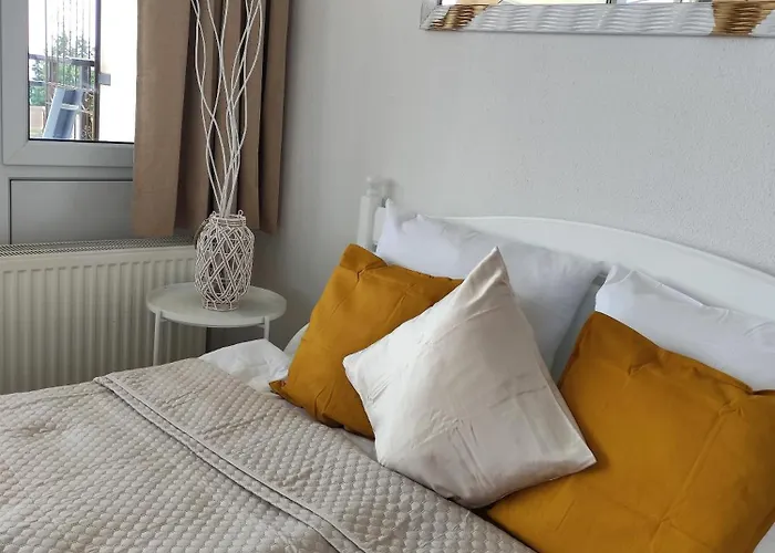Pools, Sauna Und Balkon Mit Panoramablick شقة *