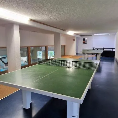 Pools, Sauna Und Balkon Mit Panoramablick Apartment *