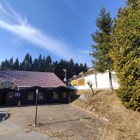 Pools, Sauna Und Balkon Mit Panoramablick * Sankt Englmar